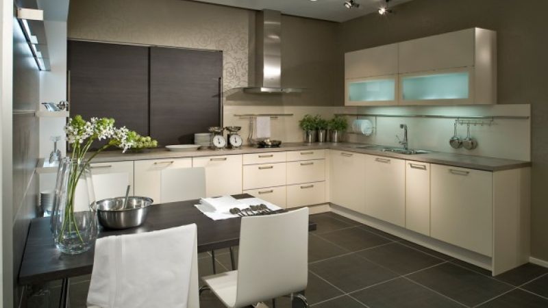 Küchenhaus Rash Heusenstamm - Küche Modern Avus Magnolie