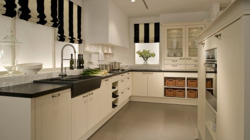 Küchenhaus Rash in Heusenstamm - Landhausküche Capri Magnolie