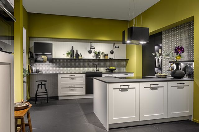 Moderne Landhaus Küchen in Ihrem Küchenhaus Rash in Heusenstamm