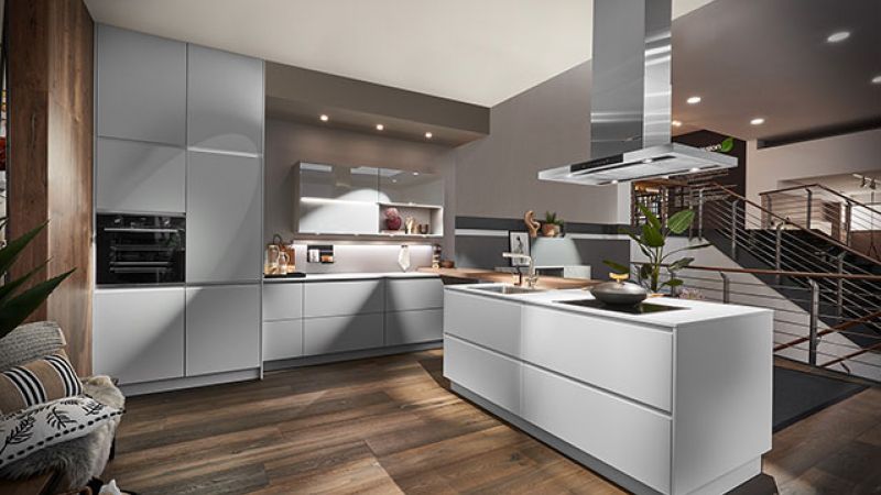 Küchenhaus Rash Heusenstamm - Grifflose Küche